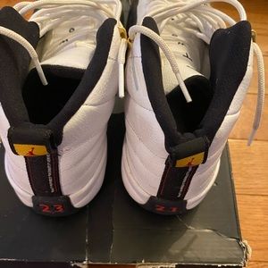 OG Jordan sneakers in great condition  (Taxis )